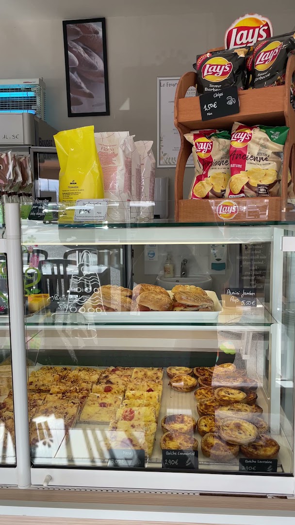 Le Fournil de la Plaine Café Boulangerie · Photos 11